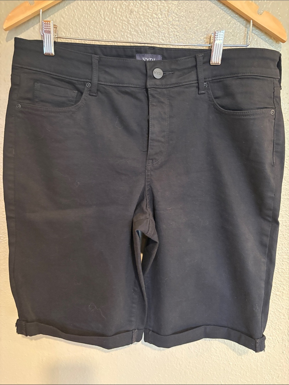 NYDJ Black Flat-Front Stretch Women’s Shorts
